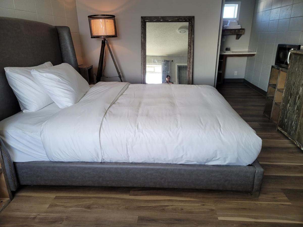 Parkside Inn Grande Prairie Eksteriør billede
